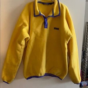 Vintage Yellow Patagonia Sweatshirt size Men’s XL
